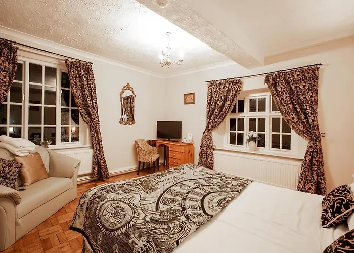 Wincham Hall Hotel